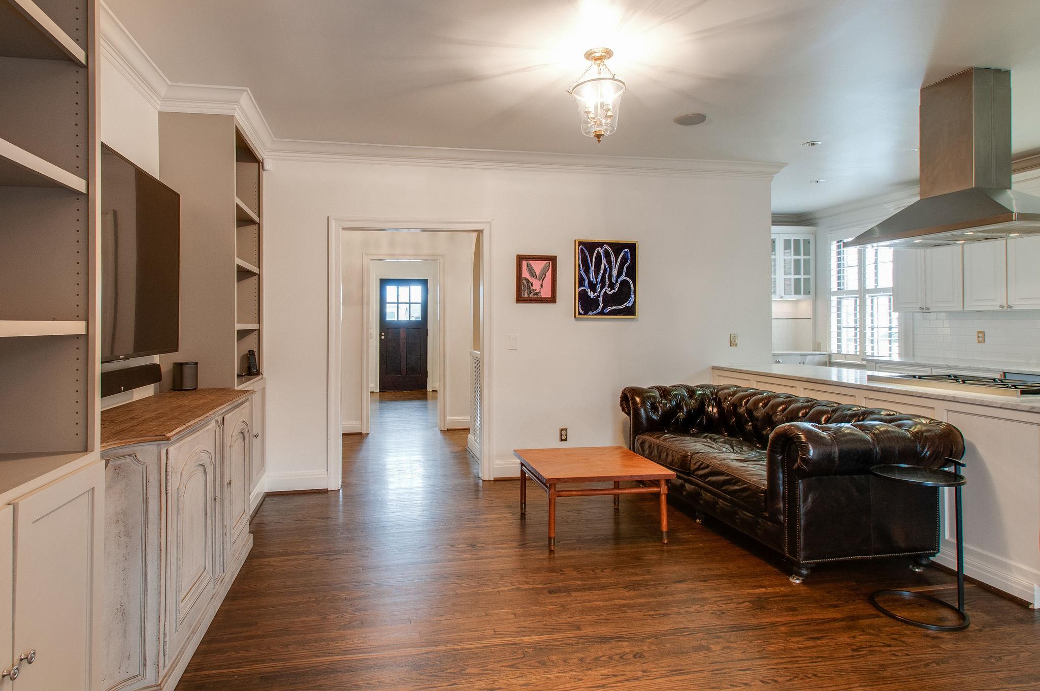 232 Cherokee Road Nashville, TN 37205 - Photo 11 of 24 a living room with furniture