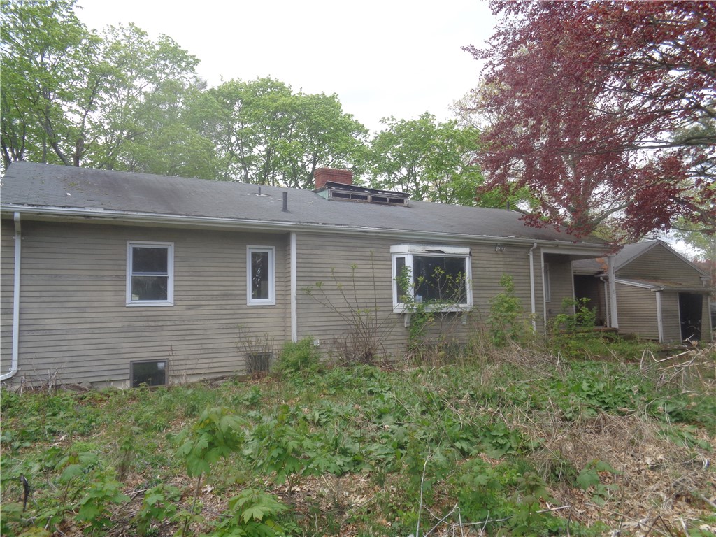 74 Balcom Avenue Warwick, RI 02889 - Photo 1 of 17