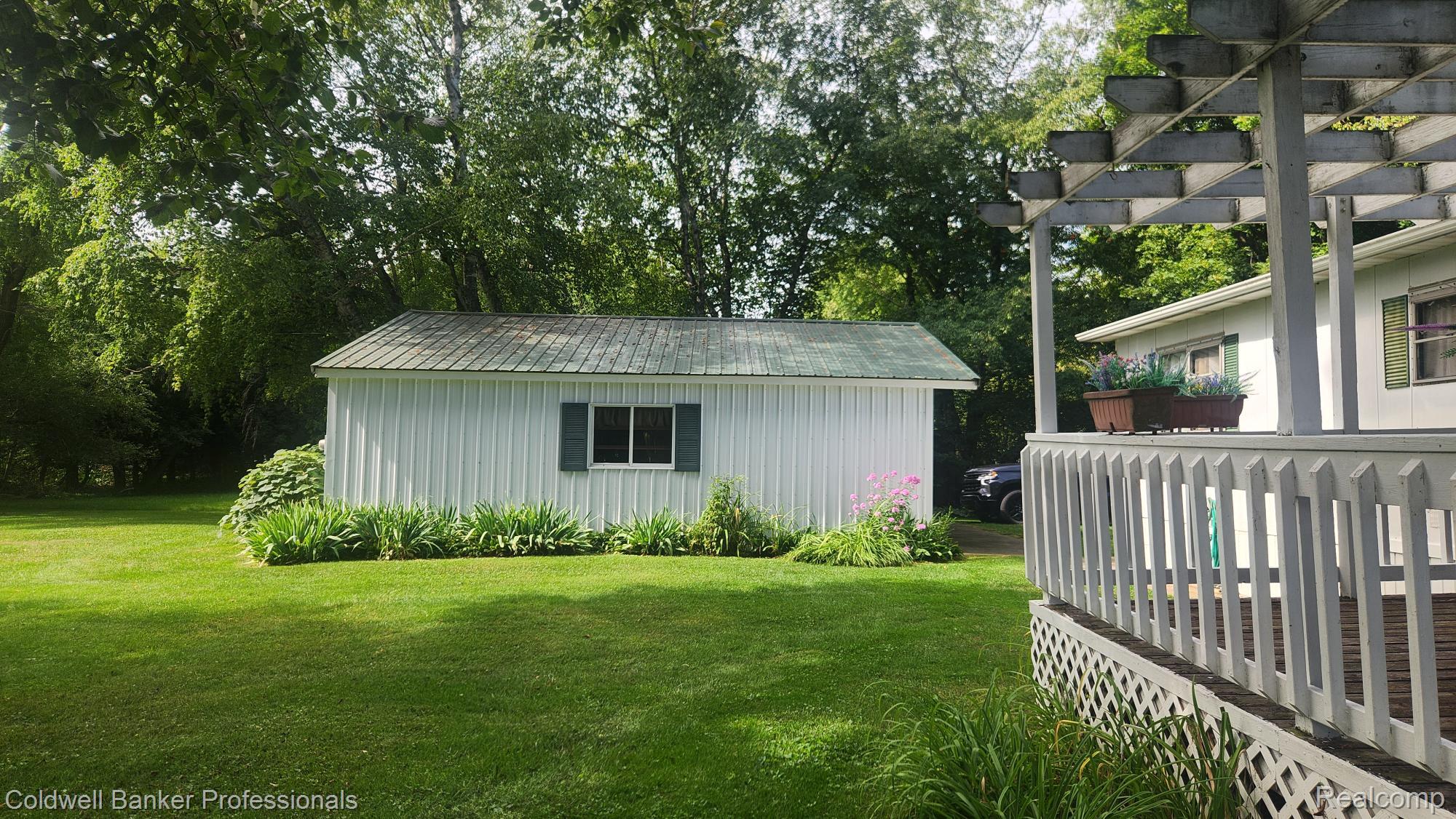 3300 Pointe Aux Barques Road Port Austin, MI 48467 - Photo 21 of 27 1000021285.jpg