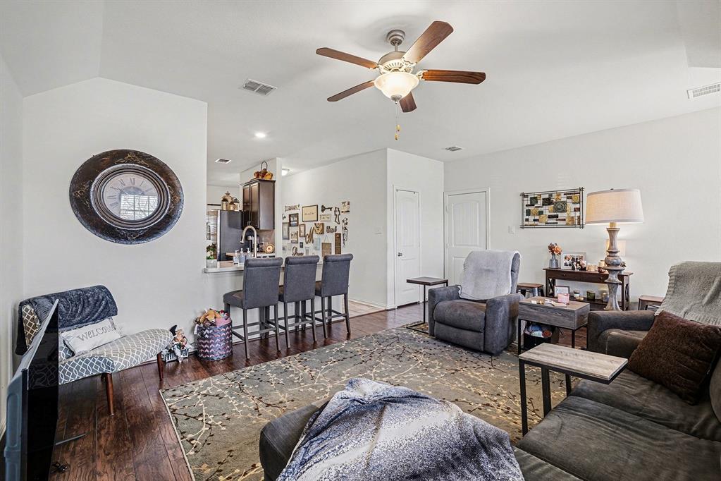 406 Madrone Lane Princeton, TX 75407 - Photo 5 of 31