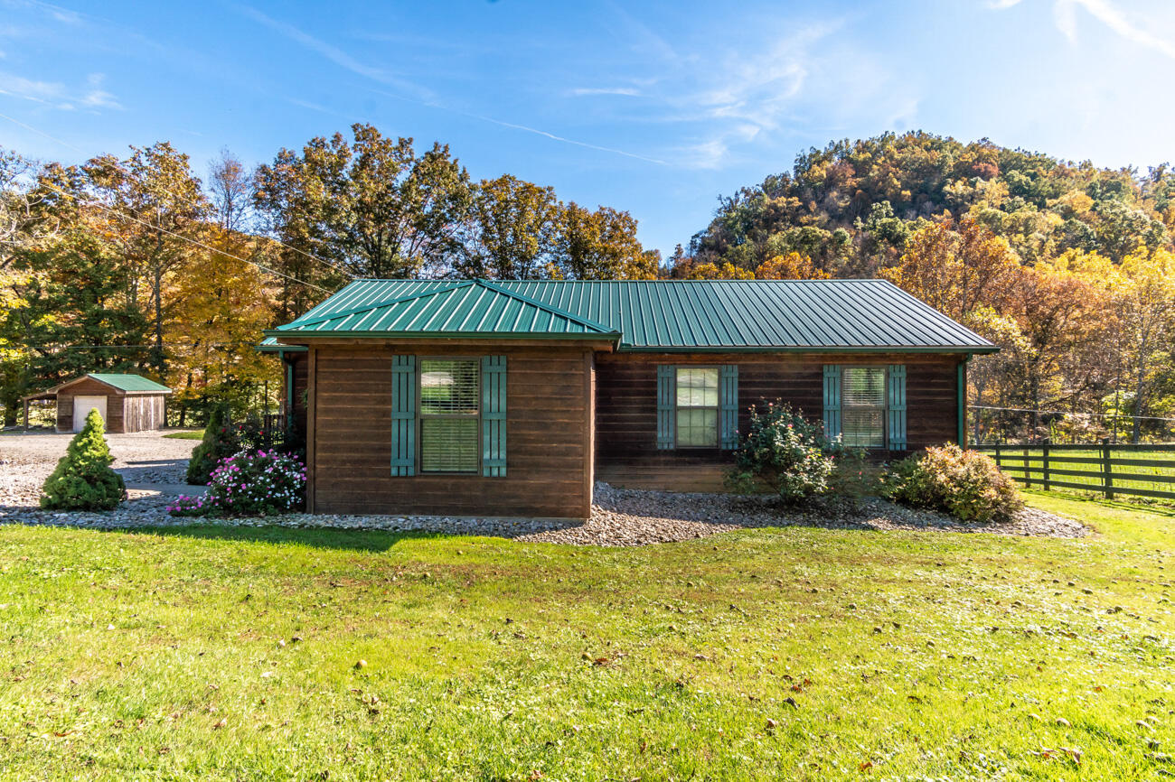 2286 Hammonds Fork Road Mount Vernon, KY 40456 - Photo 1 of 41 101