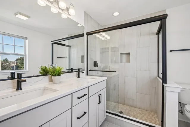 $509,900 | 322 Timberleaf Circle, Roselle, IL 60172