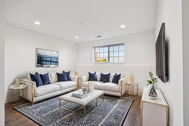 $509,900 | 322 Timberleaf Circle, Roselle, IL 60172