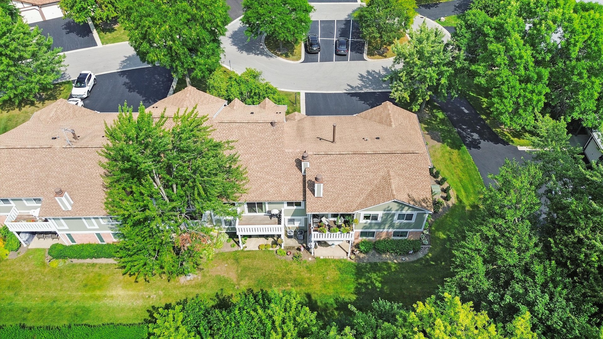 125 Cleveland Court, Unit M2 Schaumburg, IL 60193 - Photo 7 of 11