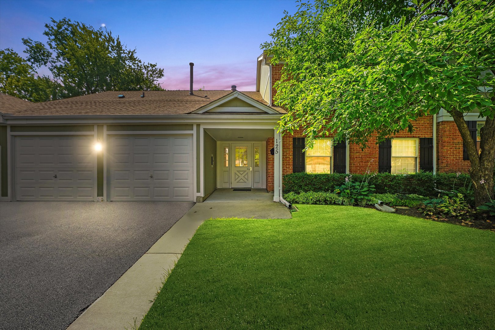 125 Cleveland Court, Unit M2 Schaumburg, IL 60193 - Photo 10 of 11