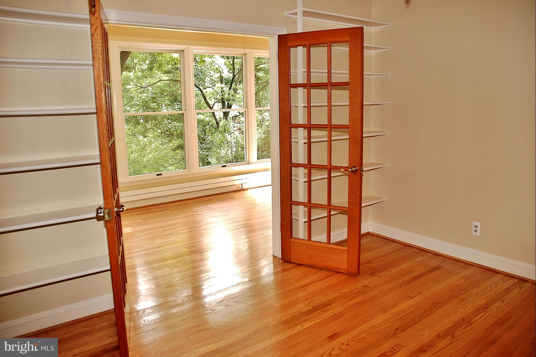3310 Edgewood Road Kensington, MD 20895 - Photo 11 of 28 Bedroom