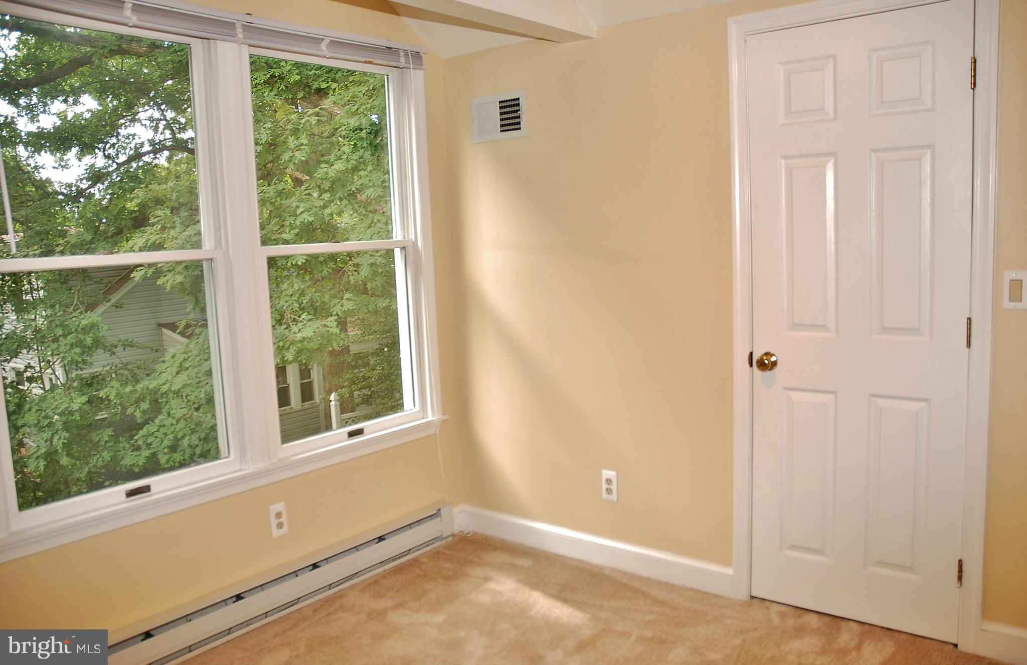 3310 Edgewood Road Kensington, MD 20895 - Photo 13 of 28 Bedroom (Master)
