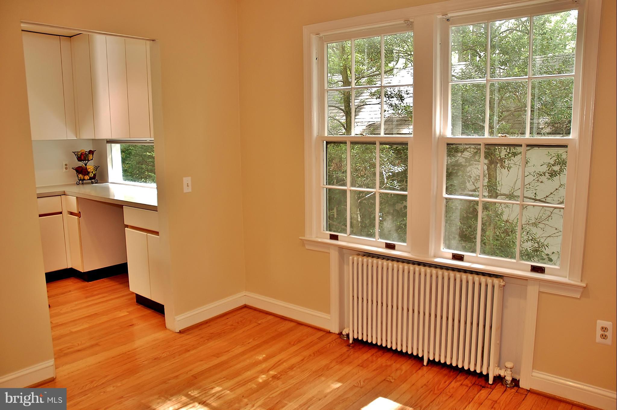 3310 Edgewood Road Kensington, MD 20895 - Photo 4 of 28 Dining Room