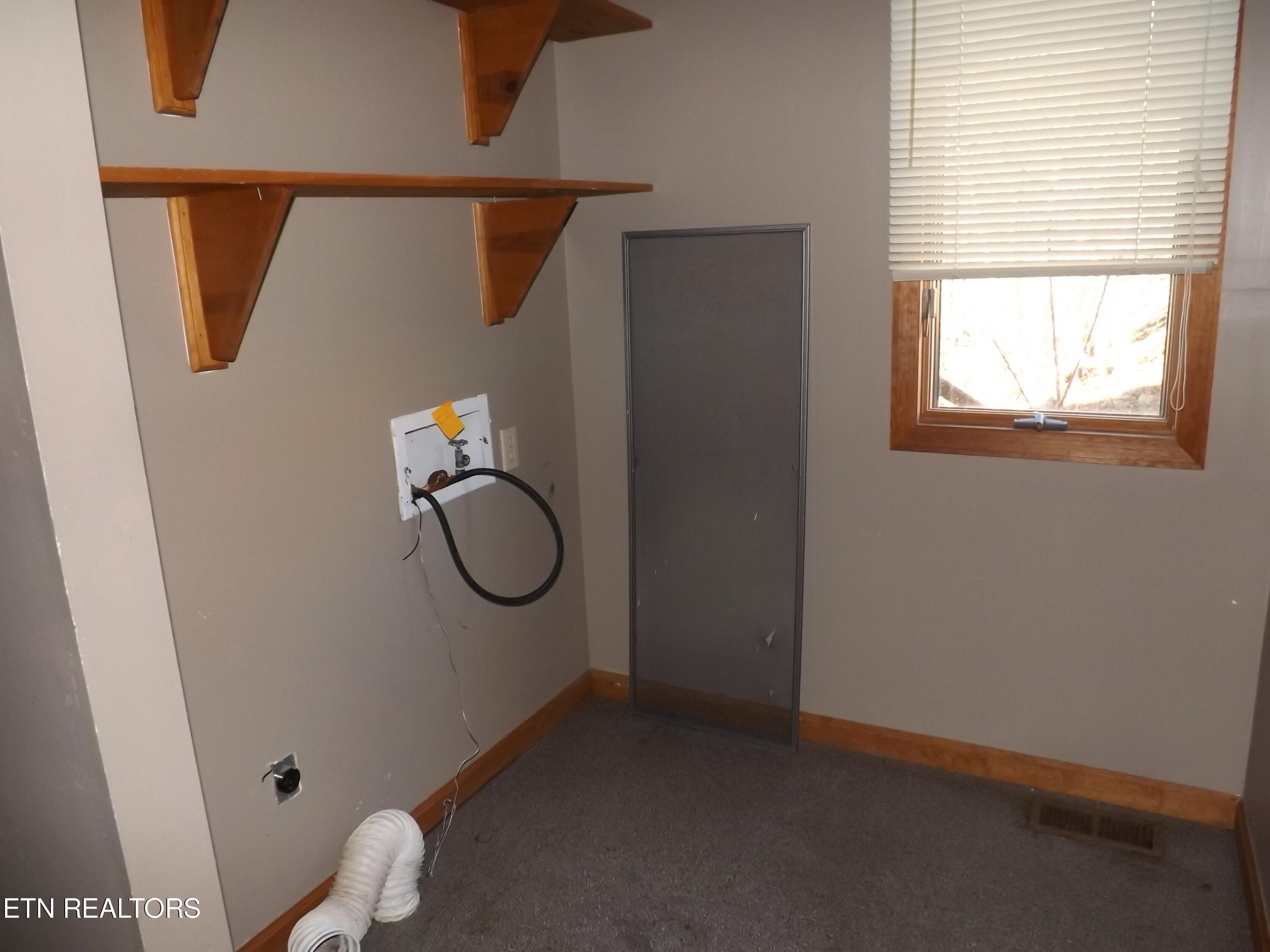 243 Iris Drive Harrogate, TN 37752 - Photo 36 of 54 DSCF1544