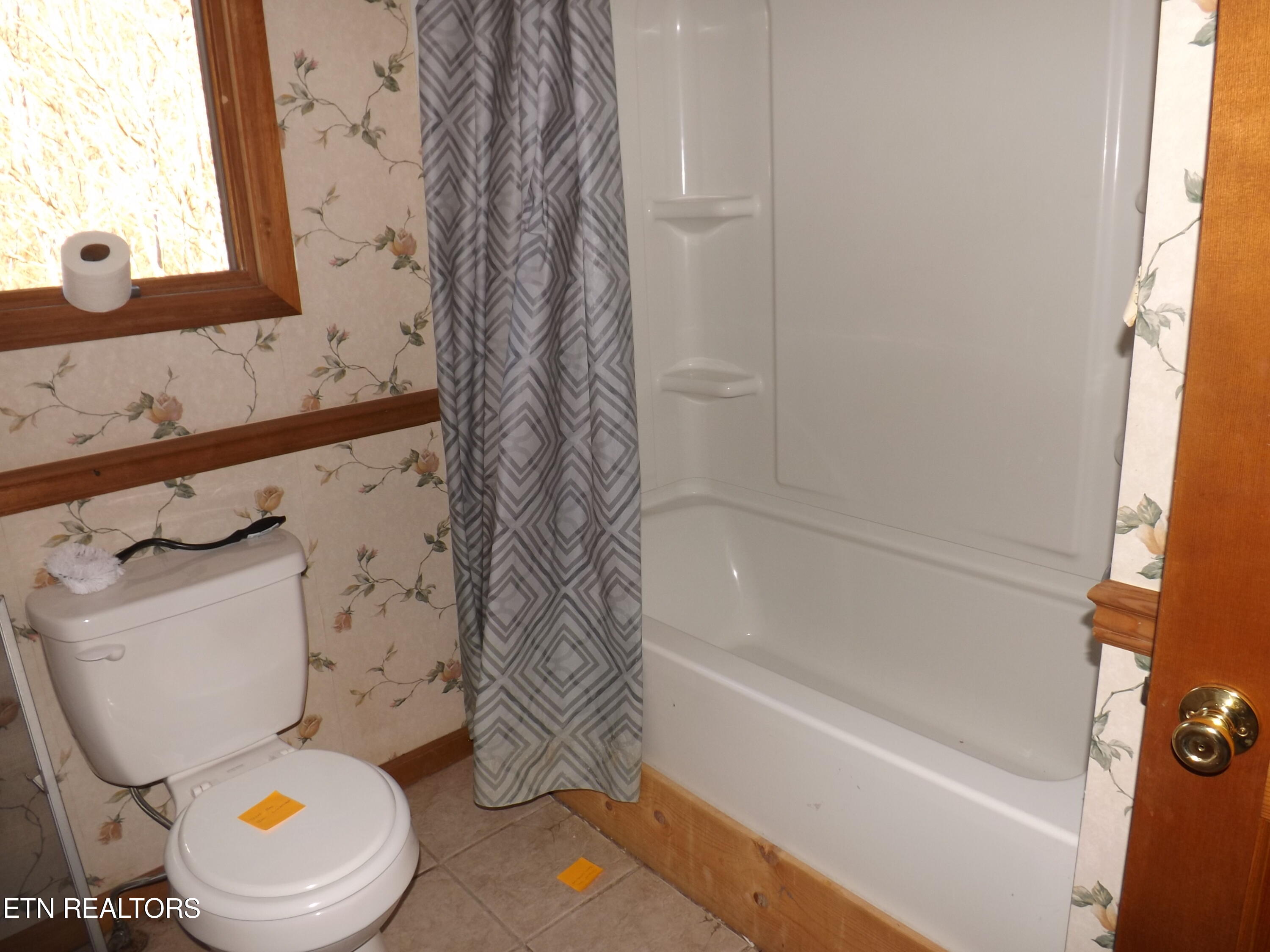 243 Iris Drive Harrogate, TN 37752 - Photo 47 of 54 DSCF1533