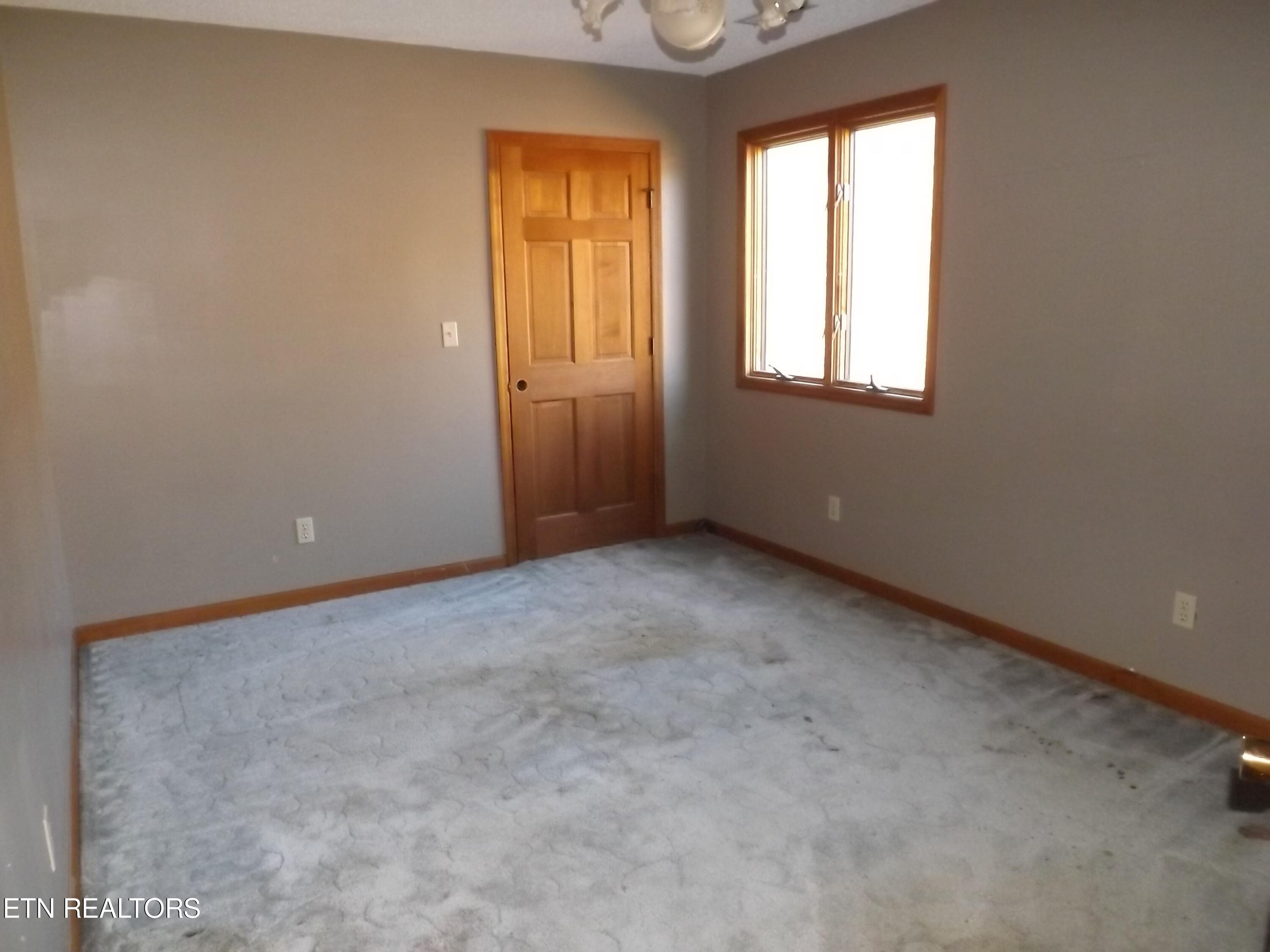 243 Iris Drive Harrogate, TN 37752 - Photo 52 of 54 DSCF1528