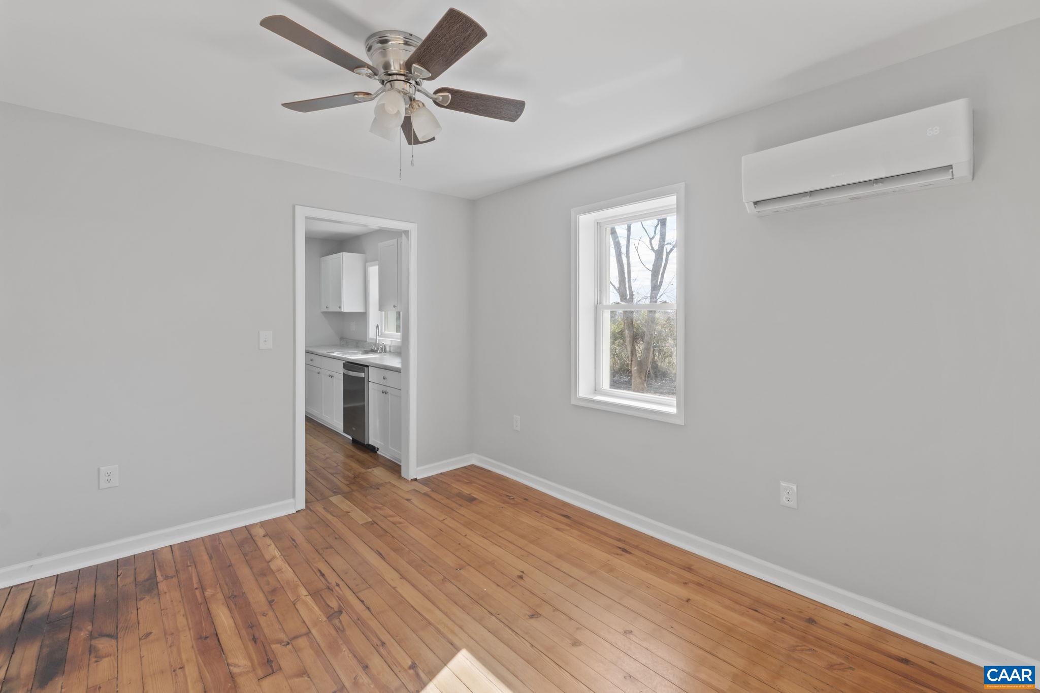 4292 West River Road Scottsville, VA 24590 - Photo 7 of 26