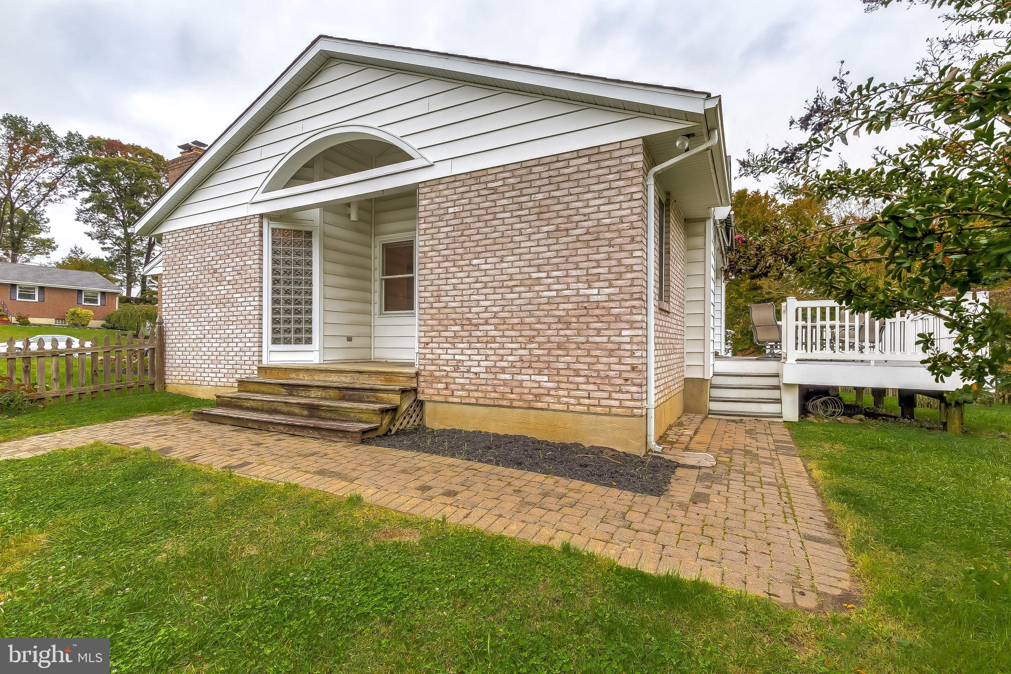 101 Belfast Road Lutherville-Timonium, MD 21093 - Photo 61 of 62 Beautiful Glass Block