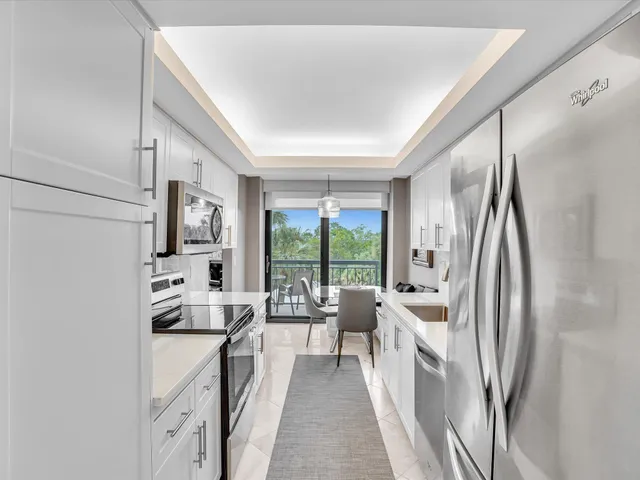 $845,000 | 2001 North Ocean Boulevard, Unit 305, Boca Raton, FL 33431