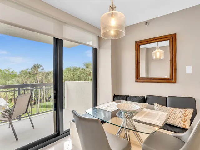 $845,000 | 2001 North Ocean Boulevard, Unit 305, Boca Raton, FL 33431