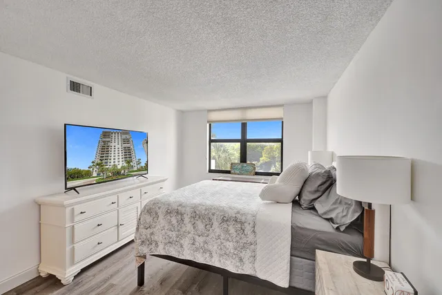 $845,000 | 2001 North Ocean Boulevard, Unit 305, Boca Raton, FL 33431