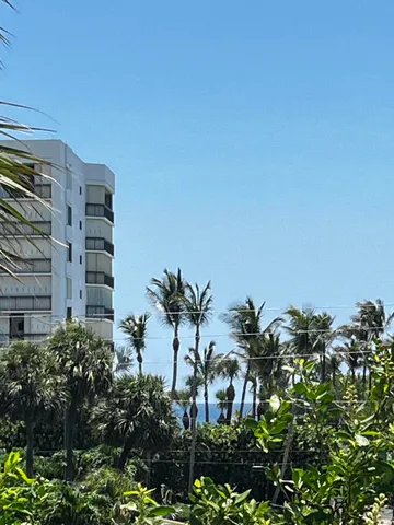 $845,000 | 2001 North Ocean Boulevard, Unit 305, Boca Raton, FL 33431