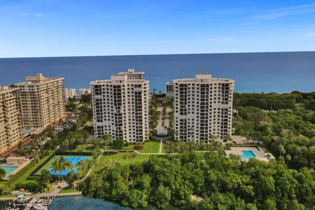 $845,000 | 2001 North Ocean Boulevard, Unit 305, Boca Raton, FL 33431