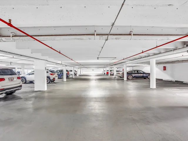 $845,000 | 2001 North Ocean Boulevard, Unit 305, Boca Raton, FL 33431