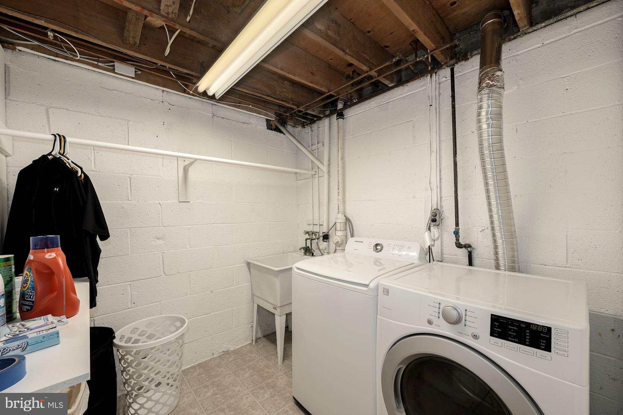 19300 Olney Mill Road Olney, MD 20832 - Photo 28 of 35 Basement laundry room