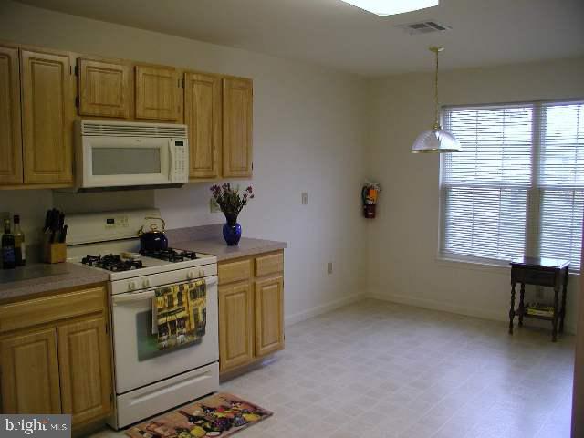 146 Sparrow Road Hummelstown, PA 17036 - Photo 2 of 6 Gallery Image 2