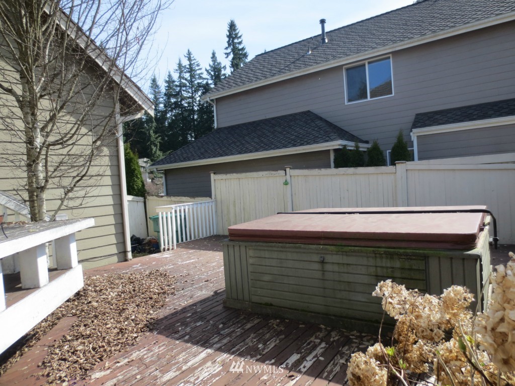 20404 29th Avenue Southeast Bothell, WA 98021 - Photo 19 of 25