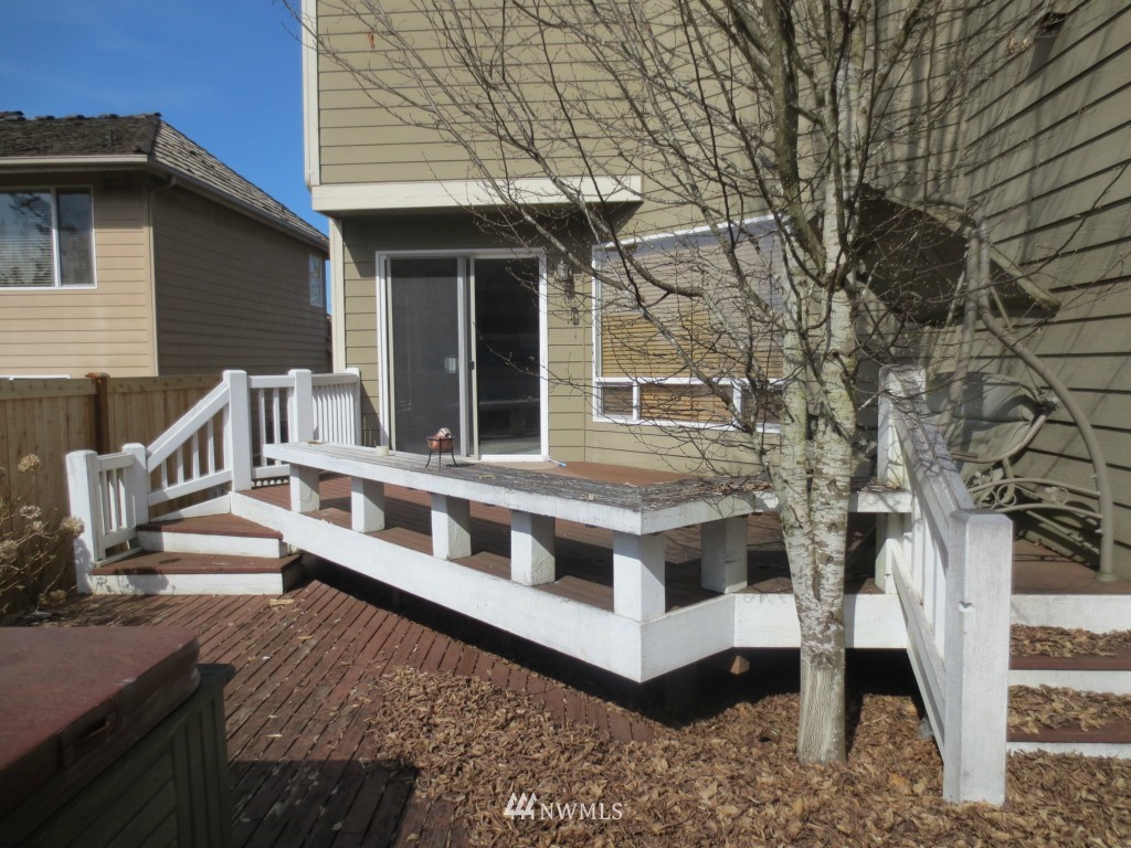 20404 29th Avenue Southeast Bothell, WA 98021 - Photo 20 of 25
