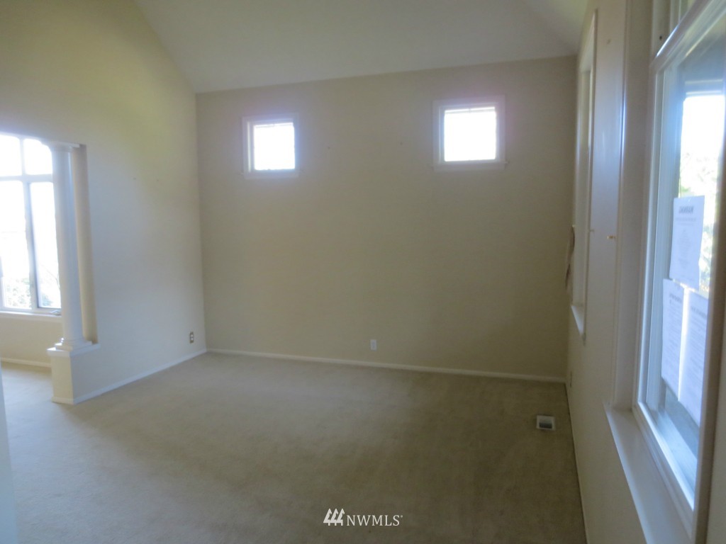 20404 29th Avenue Southeast Bothell, WA 98021 - Photo 6 of 25