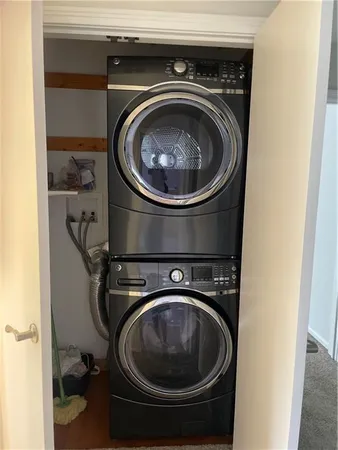 $314,900 | 110 Ellis Avenue, Hermitage, PA 16148