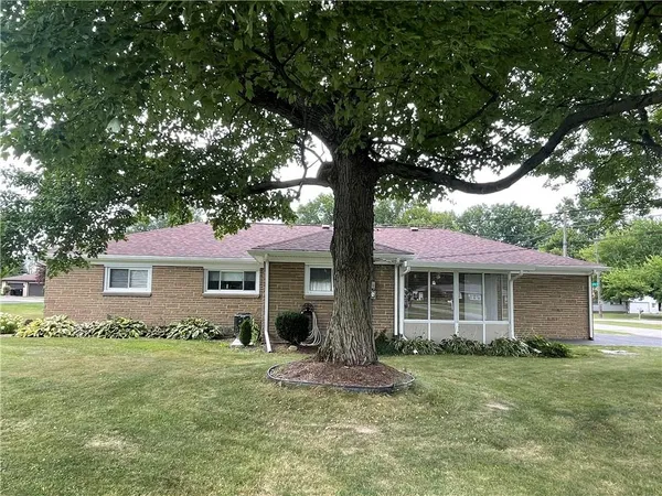 $314,900 | 110 Ellis Avenue, Hermitage, PA 16148