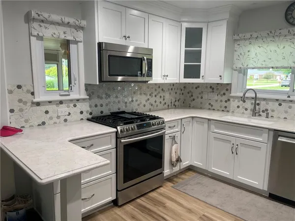 $314,900 | 110 Ellis Avenue, Hermitage, PA 16148