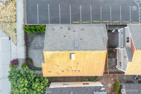$525,000 | 4851 A Delridge Way Southwest, Seattle, WA 98106