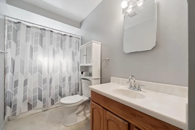 $184,999 | 331 Scarlett Oak Lane, Perry, MI 48872