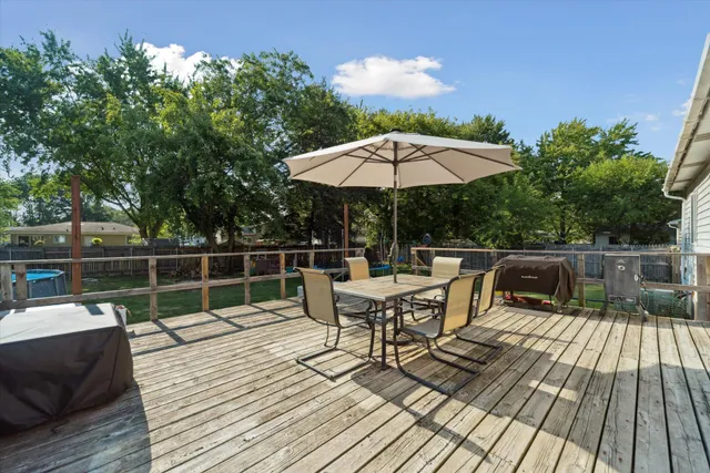 $184,999 | 331 Scarlett Oak Lane, Perry, MI 48872