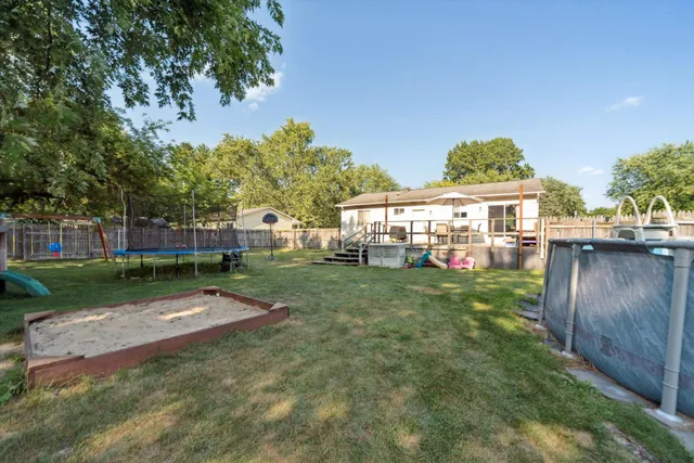 $184,999 | 331 Scarlett Oak Lane, Perry, MI 48872