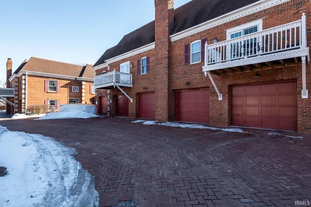 $175,000 | 2606 East 2nd Street, Unit E, Bloomington, IN 47401