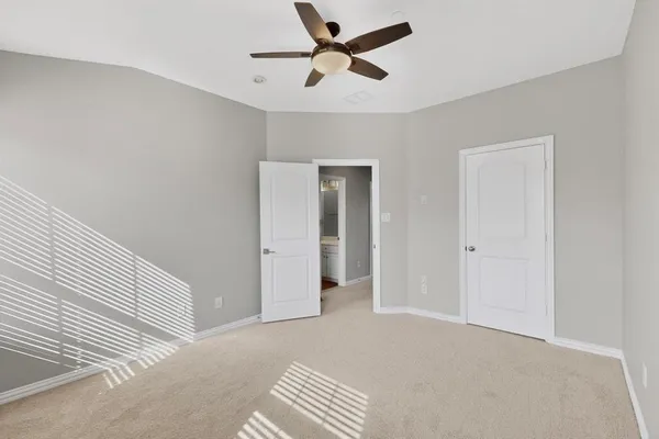 $2,850 | 1527 Biltmore Lane, Irving, TX 75063