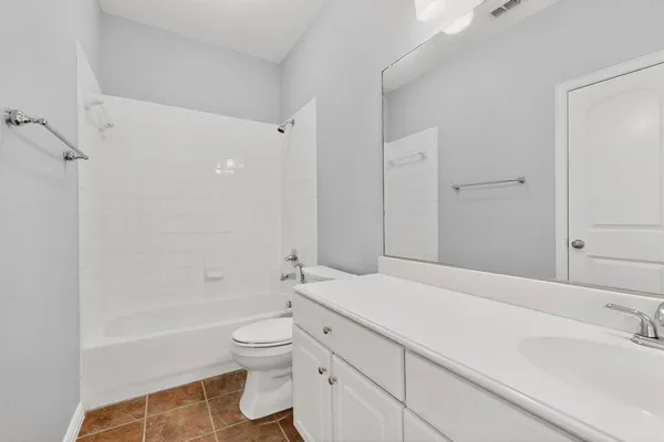 $2,850 | 1527 Biltmore Lane, Irving, TX 75063