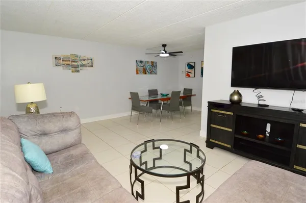 $1,850 | 12760 Indian Rocks Road, Unit 555, Largo, FL 33774