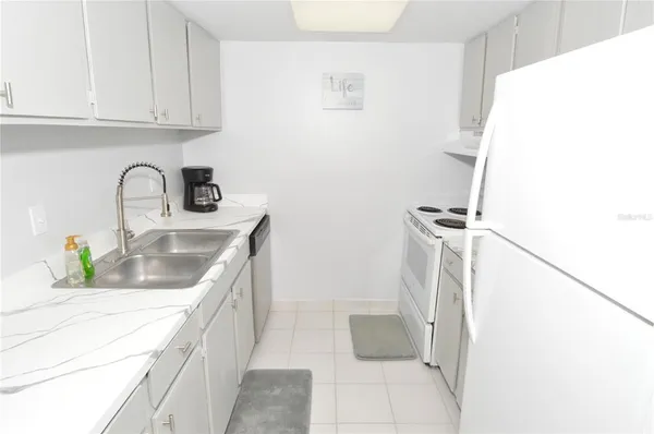 $1,850 | 12760 Indian Rocks Road, Unit 555, Largo, FL 33774