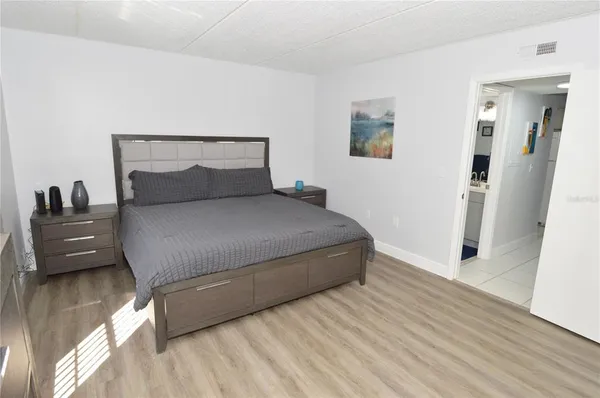 $1,850 | 12760 Indian Rocks Road, Unit 555, Largo, FL 33774