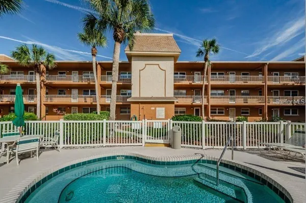 $1,850 | 12760 Indian Rocks Road, Unit 555, Largo, FL 33774