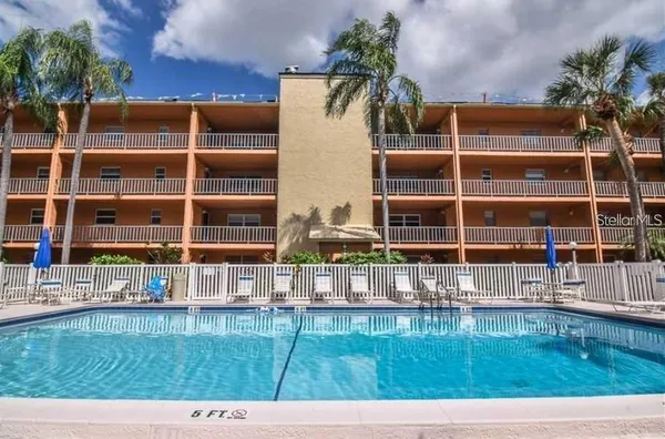 $1,850 | 12760 Indian Rocks Road, Unit 555, Largo, FL 33774