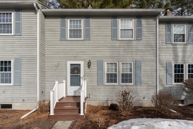 $324,900 | 165 Blackwater Road, Unit 20, Somersworth, NH 03878