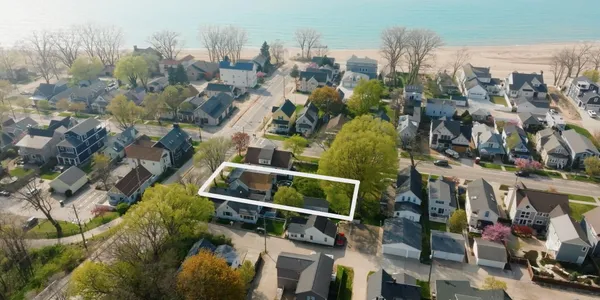 $678,000 | 307 Park Street, St. Joseph, MI 49085