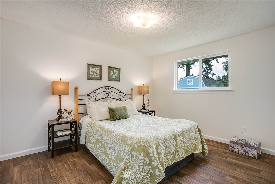 4411 Southeast 2nd Place Renton, WA 98059 - Photo 12 of 22