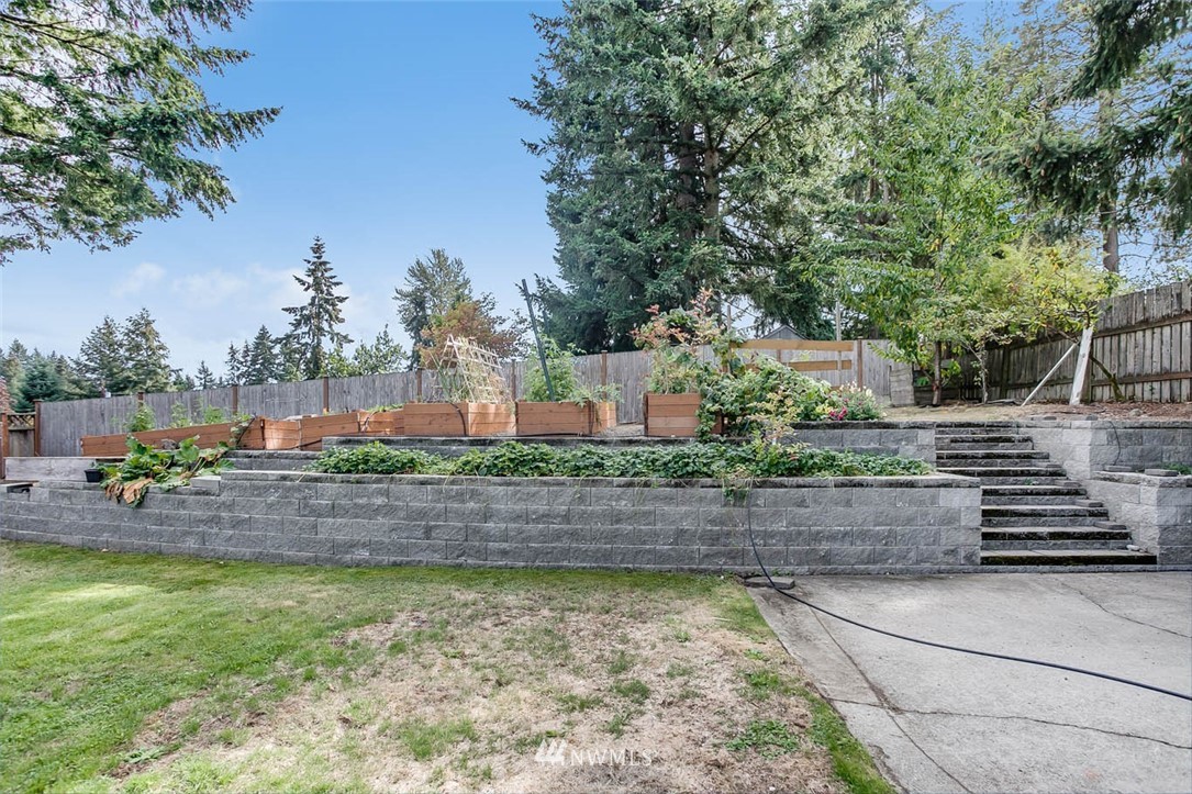 4411 Southeast 2nd Place Renton, WA 98059 - Photo 18 of 22