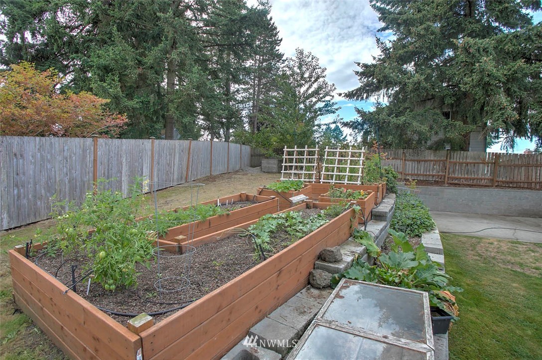 4411 Southeast 2nd Place Renton, WA 98059 - Photo 20 of 22
