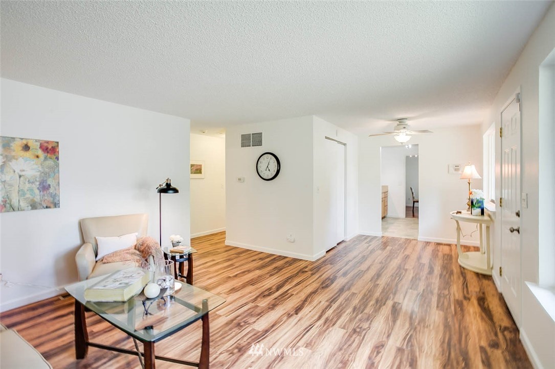 4411 Southeast 2nd Place Renton, WA 98059 - Photo 3 of 22