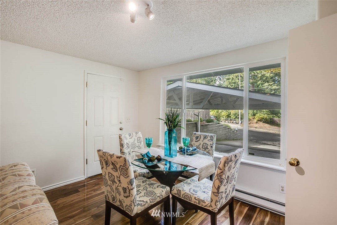 4411 Southeast 2nd Place Renton, WA 98059 - Photo 10 of 22